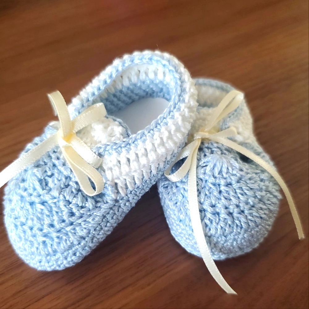 baby boot 0-3 months. New Handmade crochet!! 💙 new baby gift😍